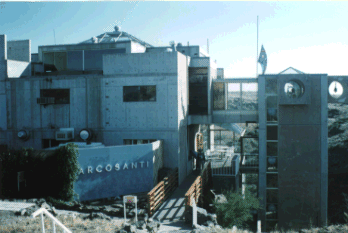 パオロ・ソレリによるアーコロジー　洋書 建築 Visionary Cities -The Arcology of Paolo Soleri- - Paolo Soleri
